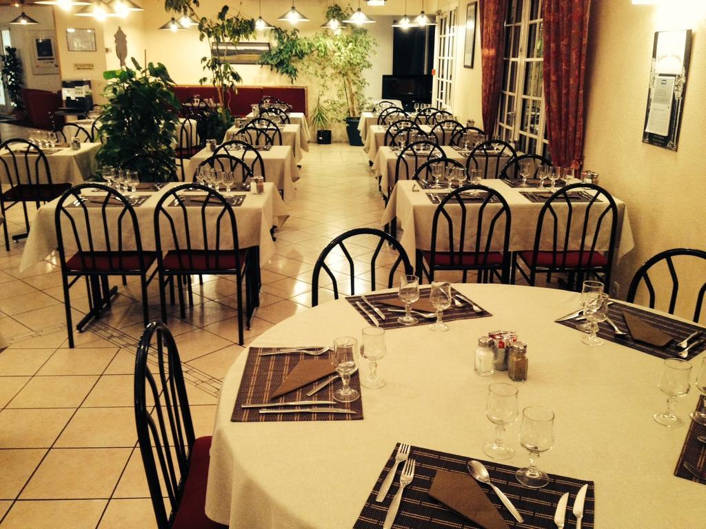 Regourd Hotel Каор Экстерьер фото