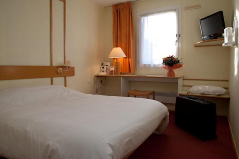 Regourd Hotel Каор Экстерьер фото