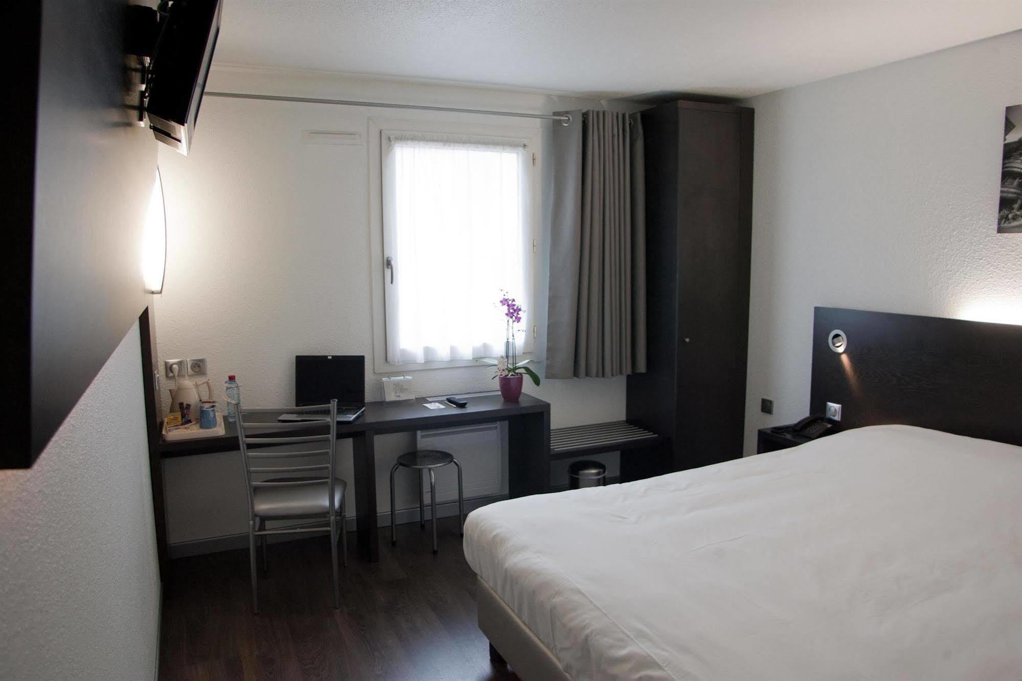 Regourd Hotel Каор Номер фото